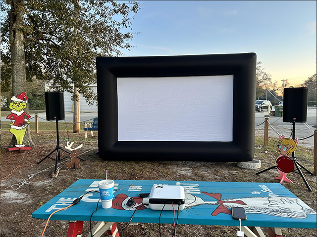 Christmas Movie Night, open-air cinema